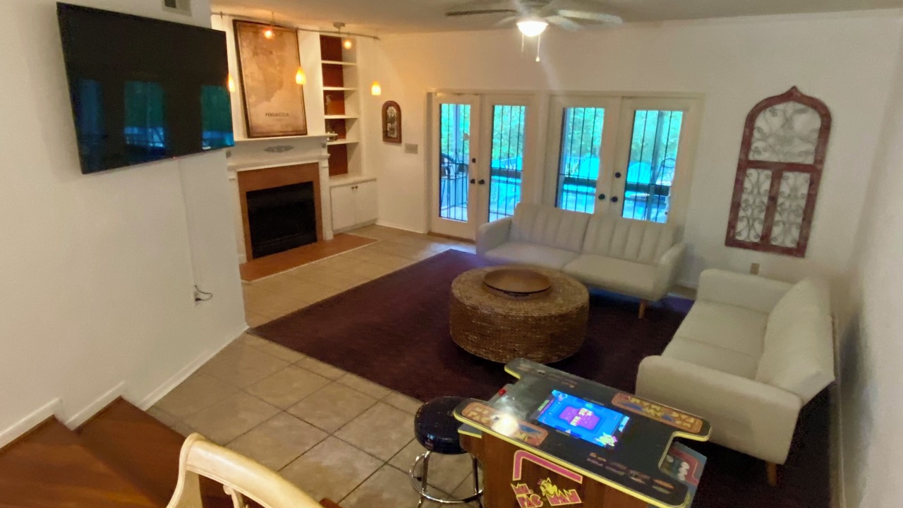 Photo of Livingroom in Florida Panhandle