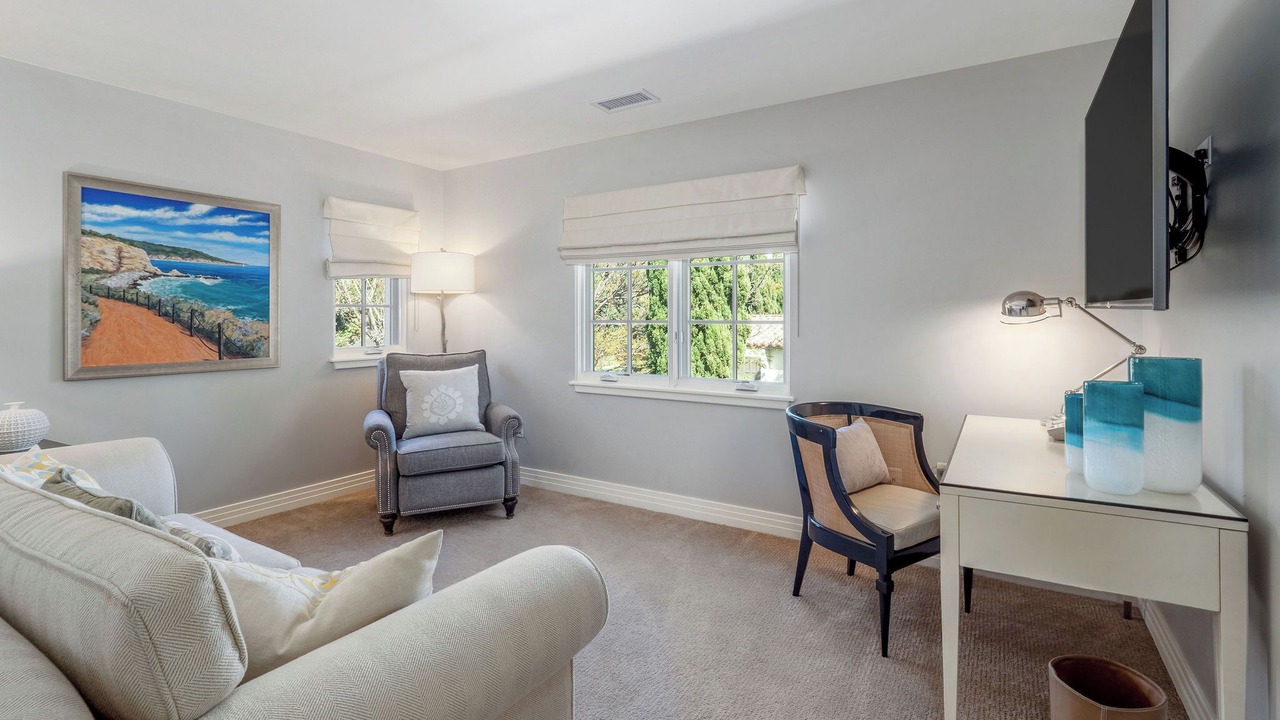 Photo of Livingroom in Rancho Palos Verdes