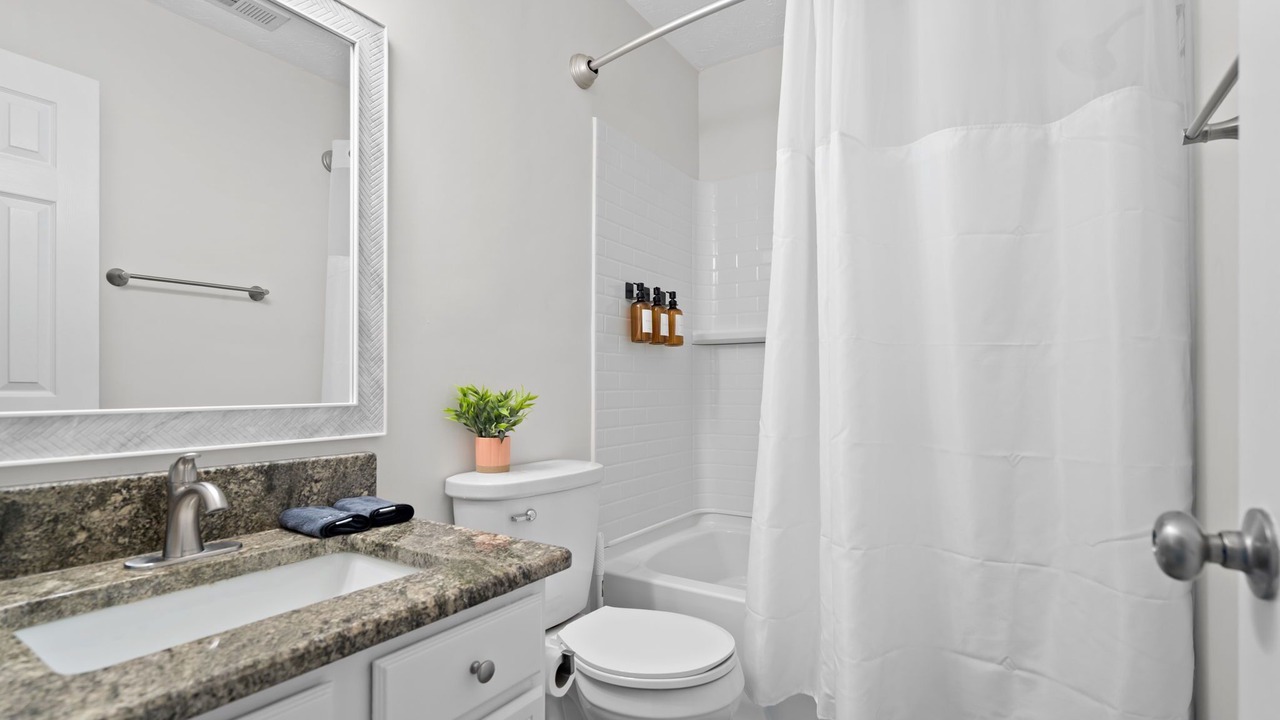 Photo of Bathroom in South View