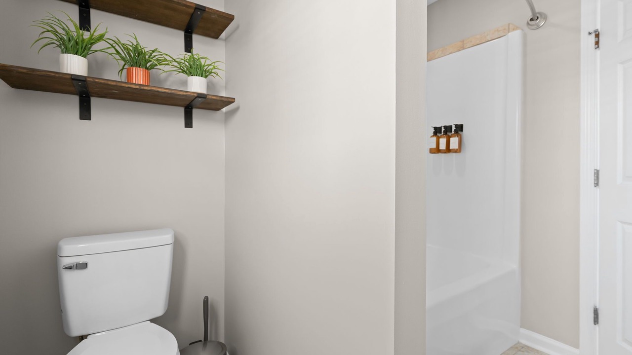 Photo of Bathroom in South View