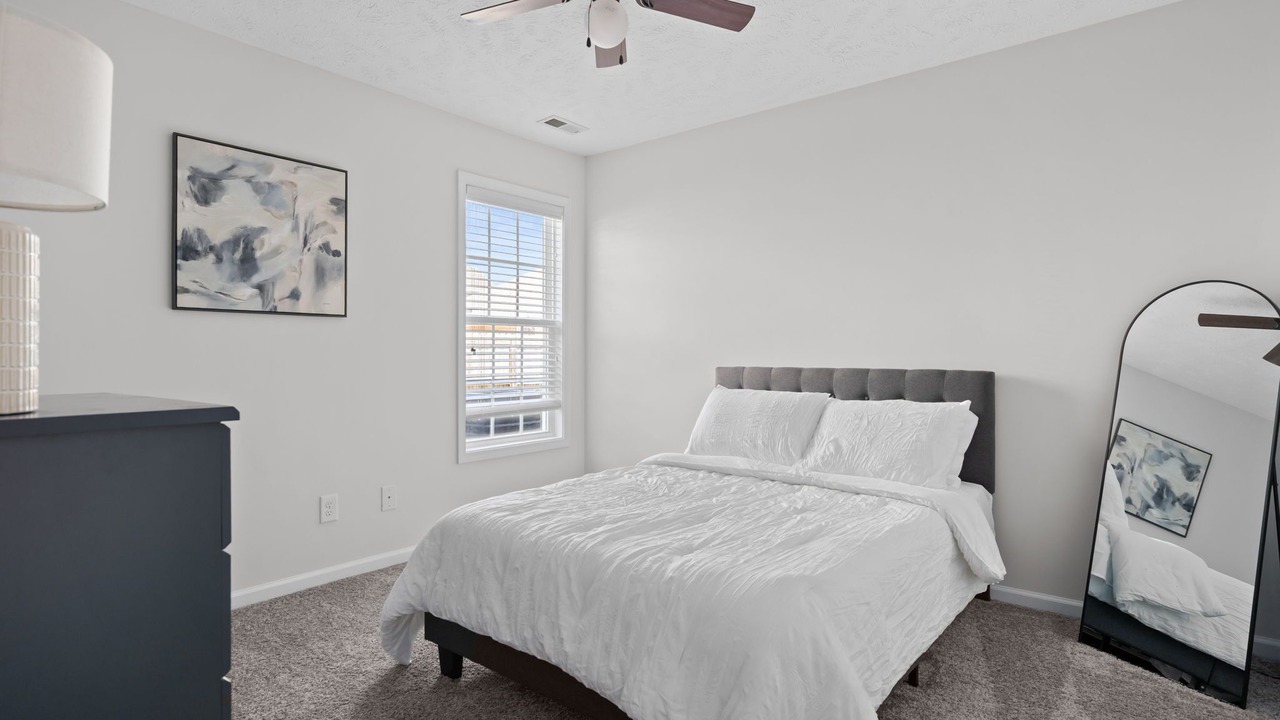 Photo of Bedroom in South View