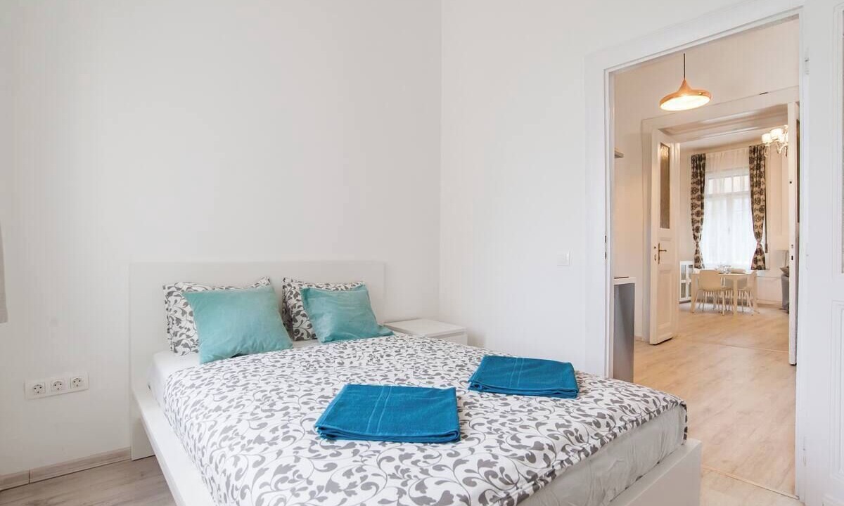Photo of Bedroom in Palace District