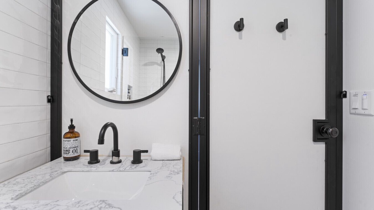 Photo of Bathroom in Balboa Island