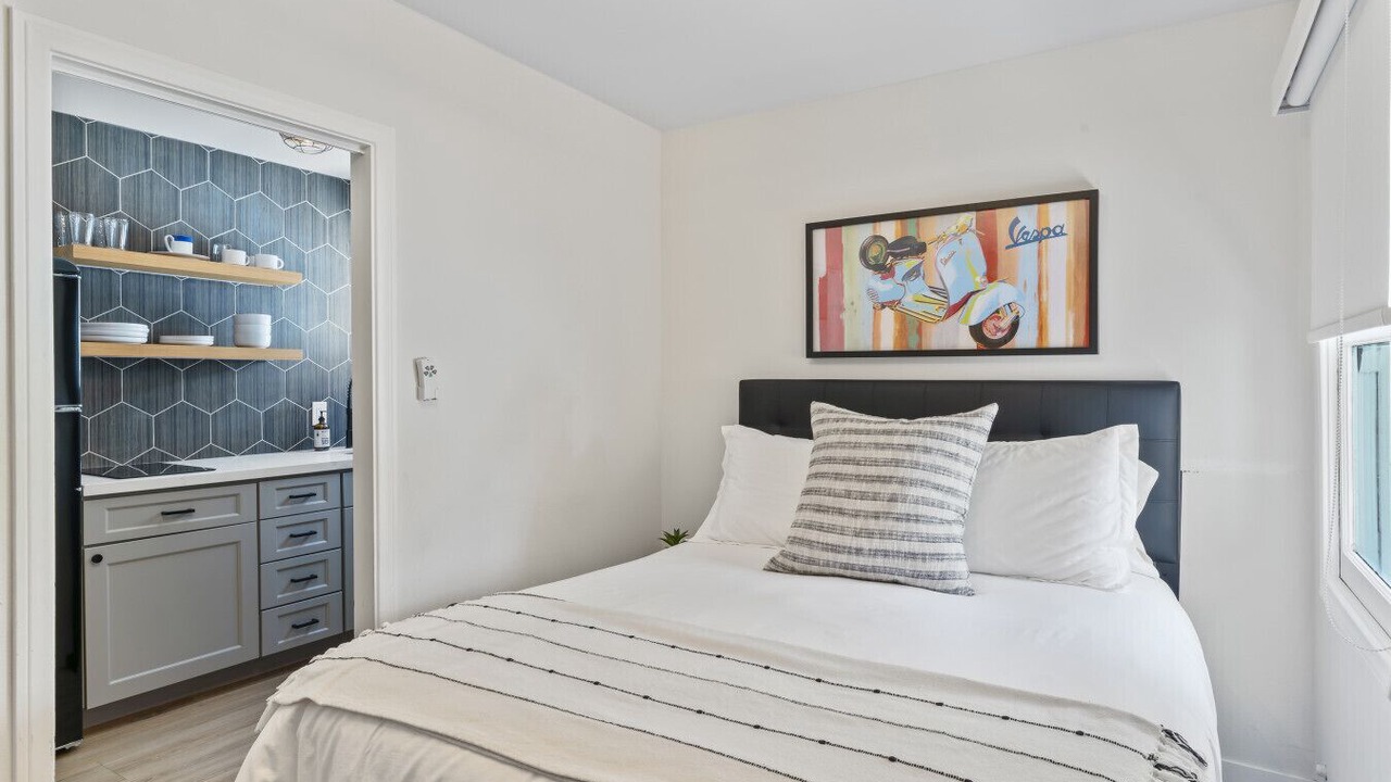 Photo of Bedroom in Balboa Island