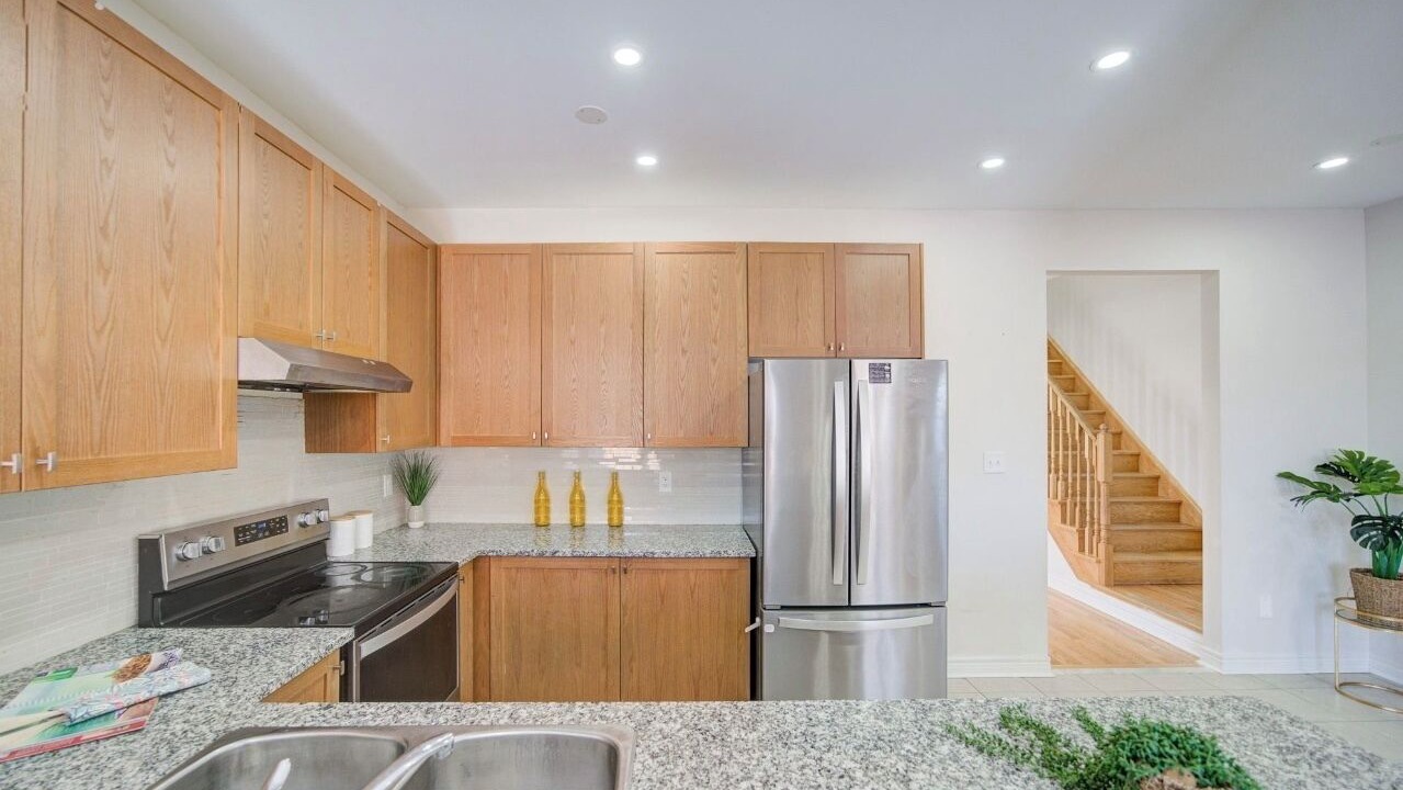Photo of Kitchen in Halton Regional Municipality