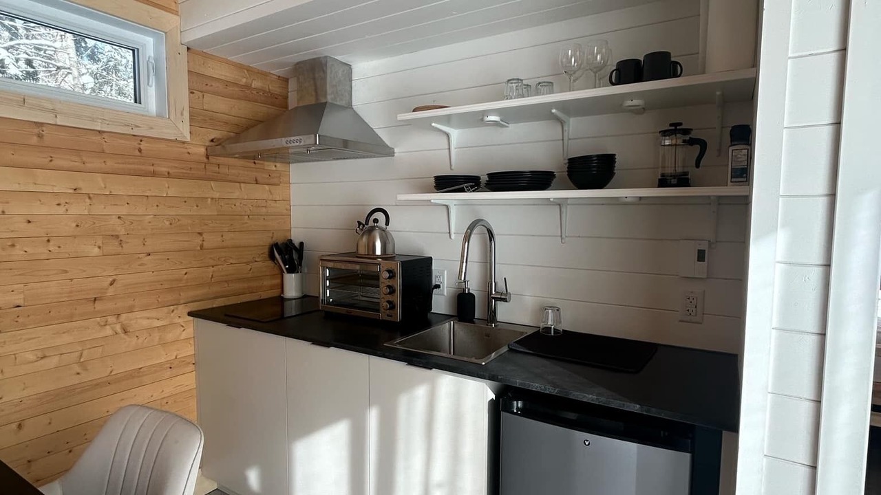 Photo of Kitchen in Notre-Dame-Auxiliatrice-de-Buckland