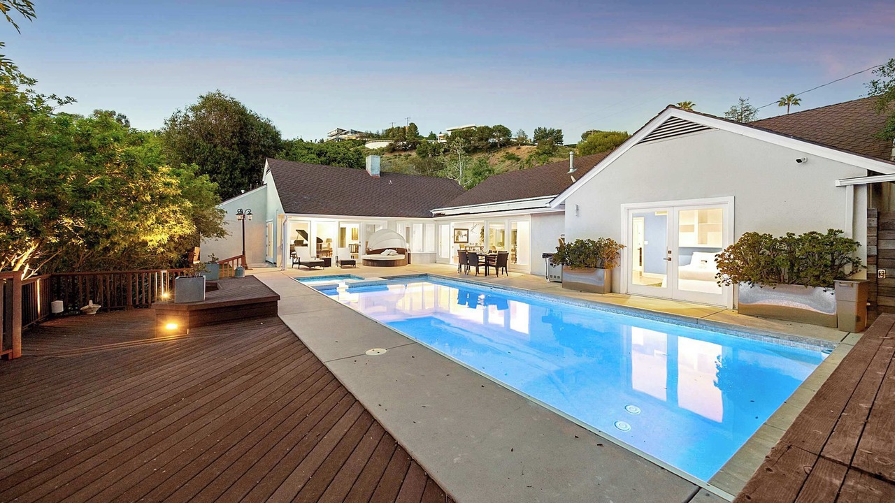 Photo of Outdoor in Beverly Hills