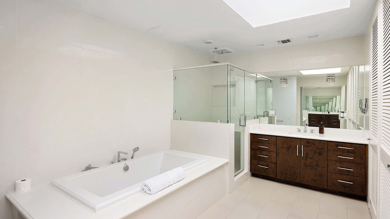 Photo of Bathroom in Beverly Hills
