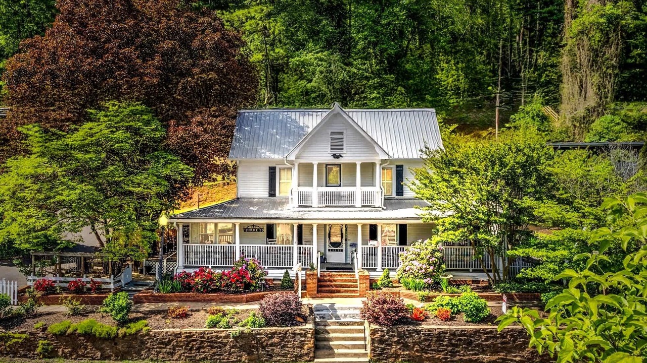 Photo of Others in Sylva