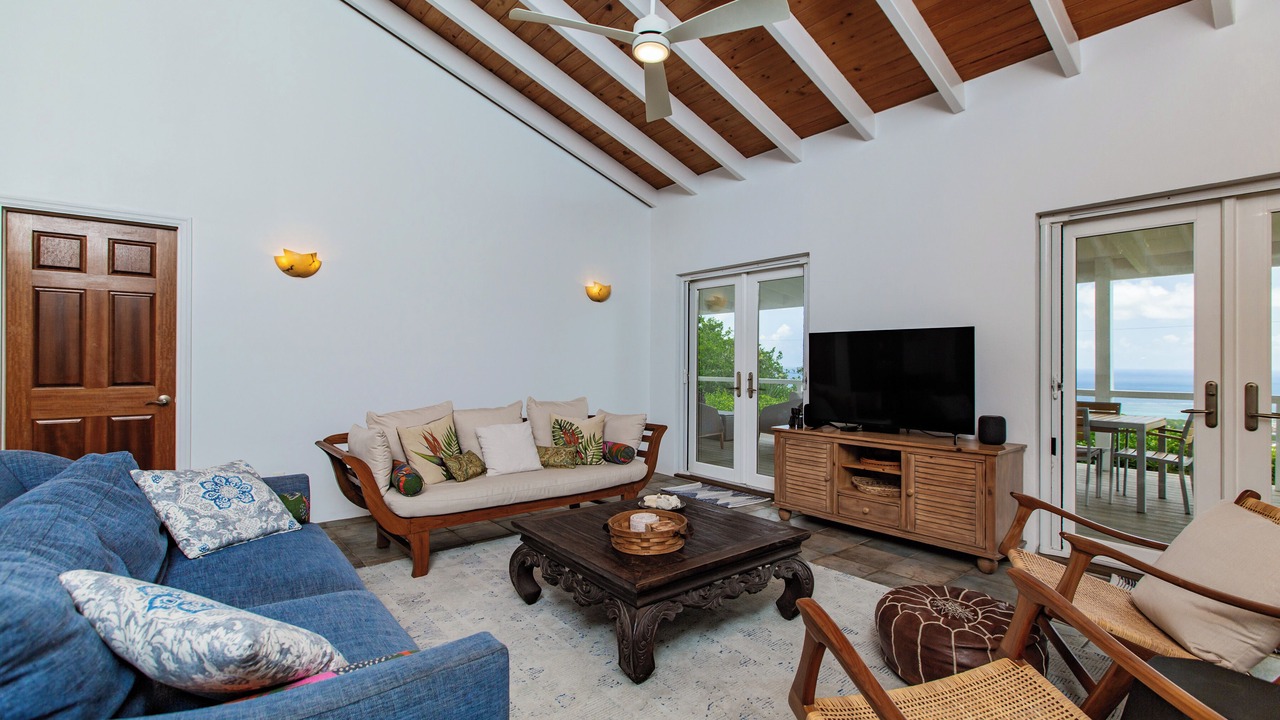 Photo of Livingroom in Orange Grove