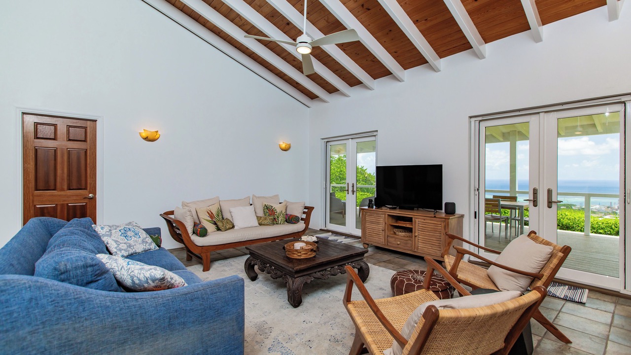 Photo of Livingroom in Orange Grove