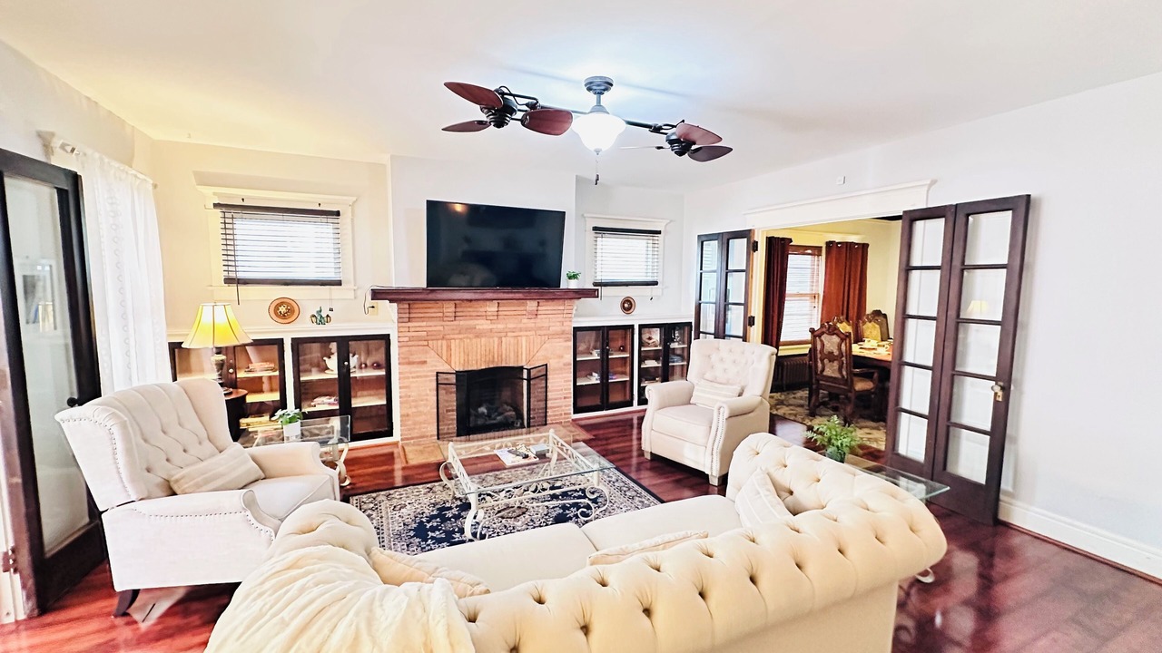 Photo of Livingroom in Buffalo