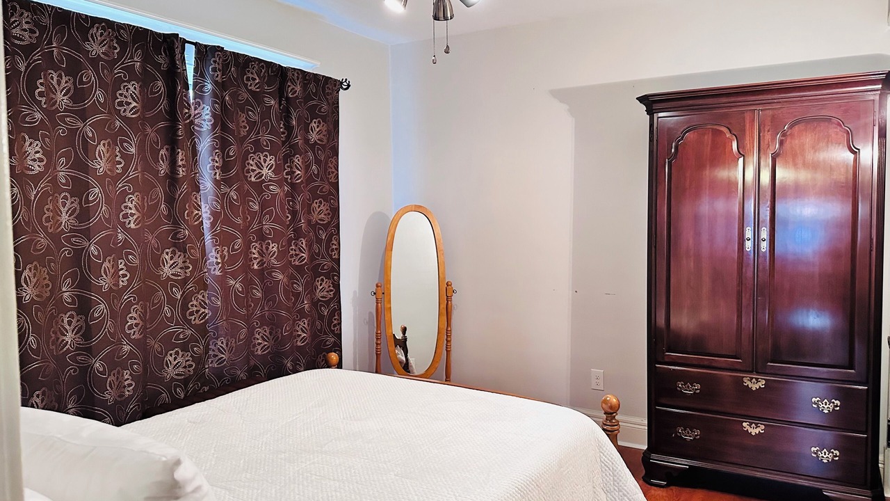 Photo of Bedroom in Buffalo