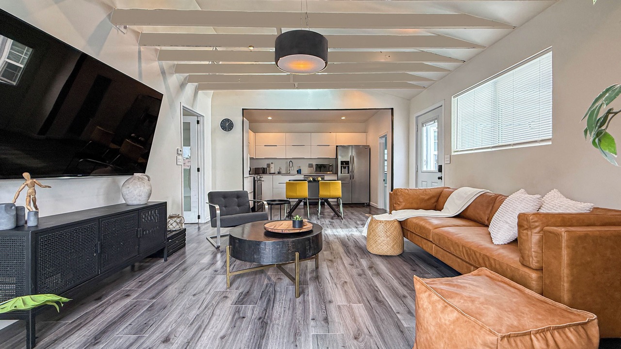 Photo of Livingroom in View Park-Windsor Hills