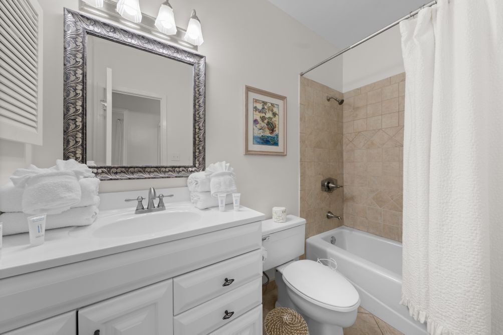 Photo of Bathroom in Orange Beach