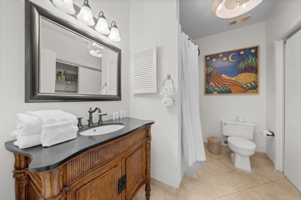 Photo of Bathroom in Orange Beach