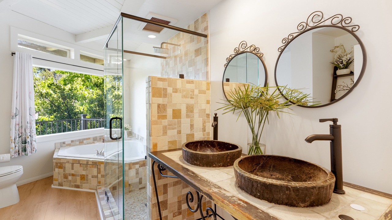 Photo of Bathroom in Agoura Hills
