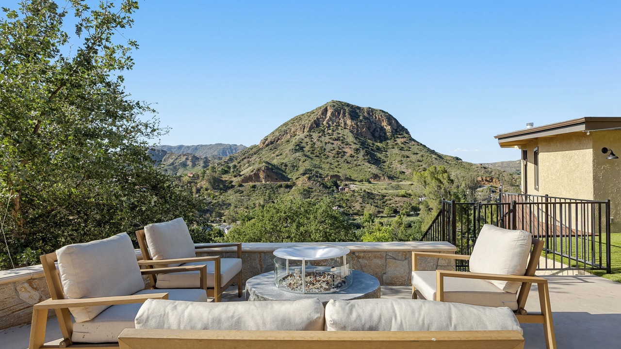 Photo of Outdoor in Agoura Hills