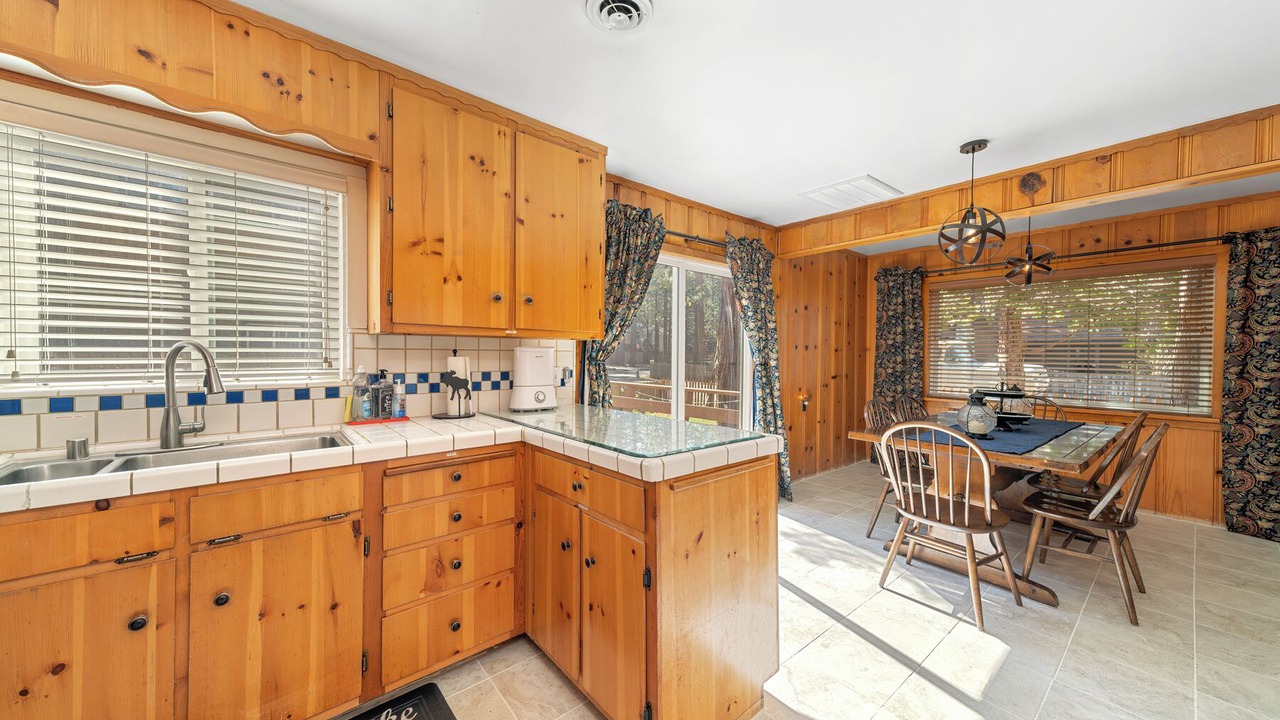 Photo of Kitchen in Al Tahoe