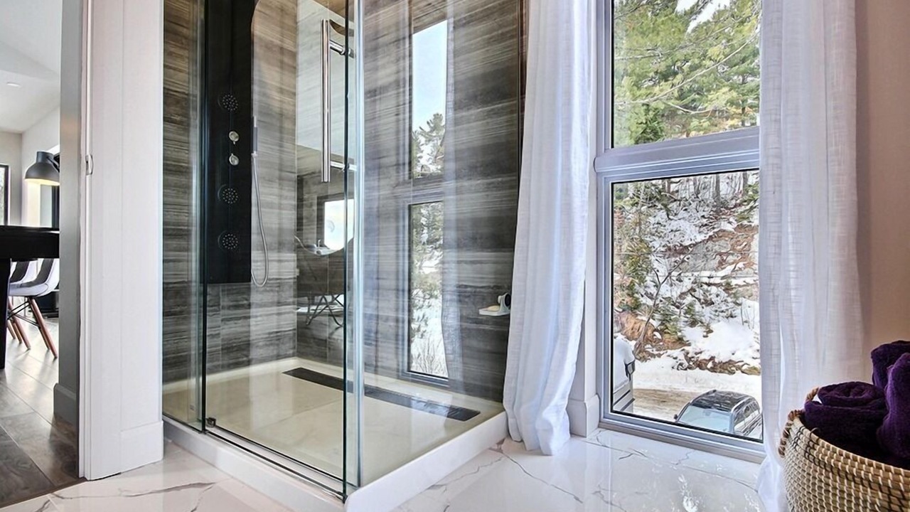 Photo of Bathroom in Saint Irenee
