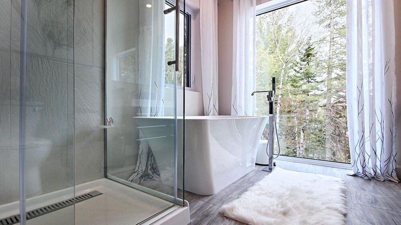 Photo of Bathroom in Saint Irenee