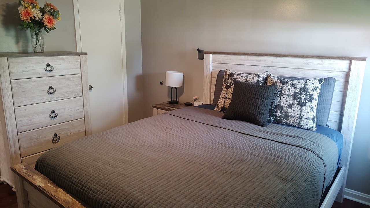 Photo of Bedroom in Grand Island