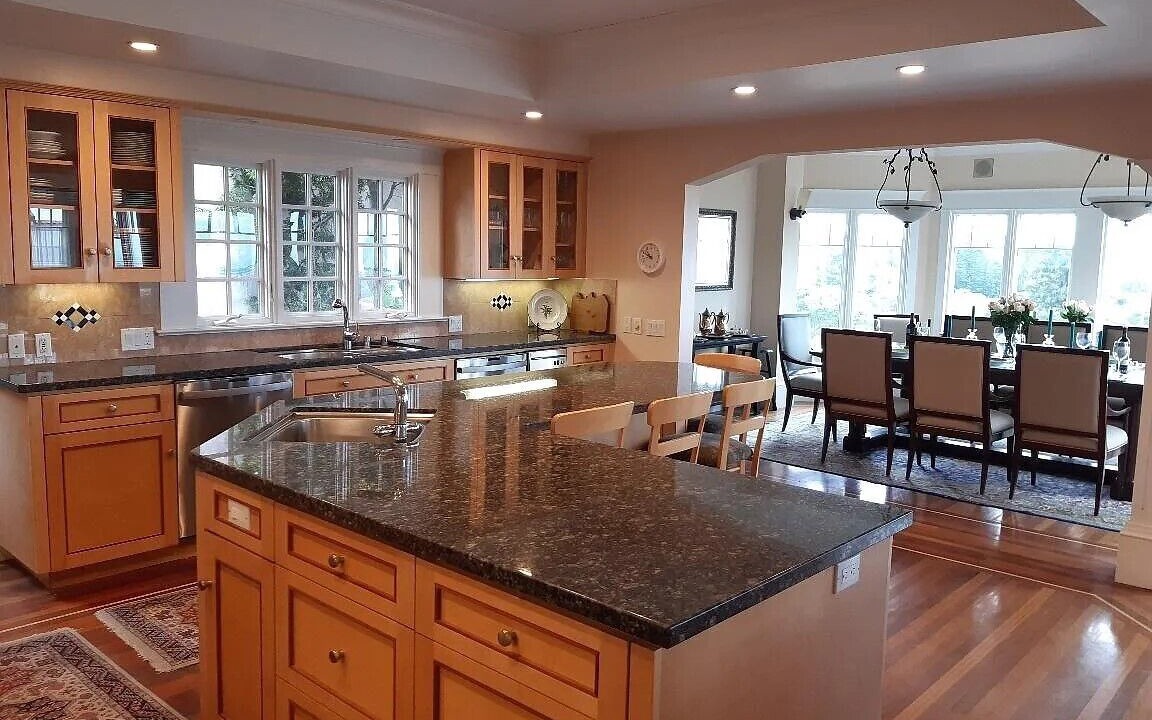 Photo of Kitchen in Upper Rockridge