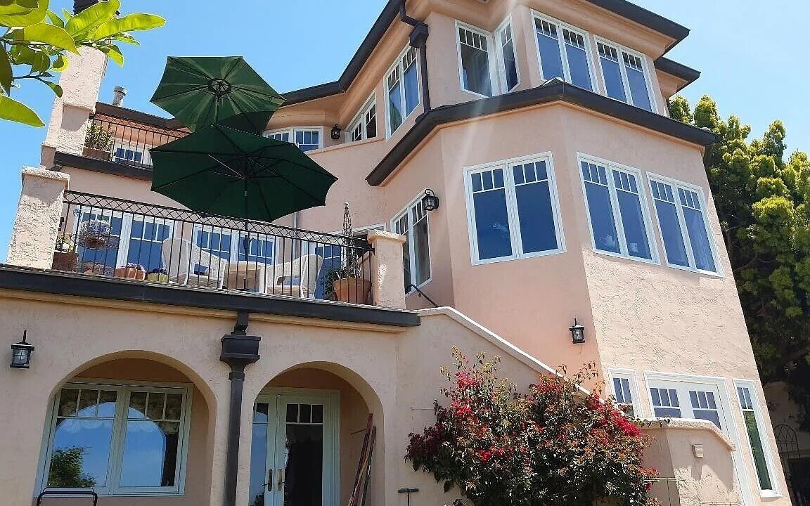 Photo of Outdoor in Upper Rockridge