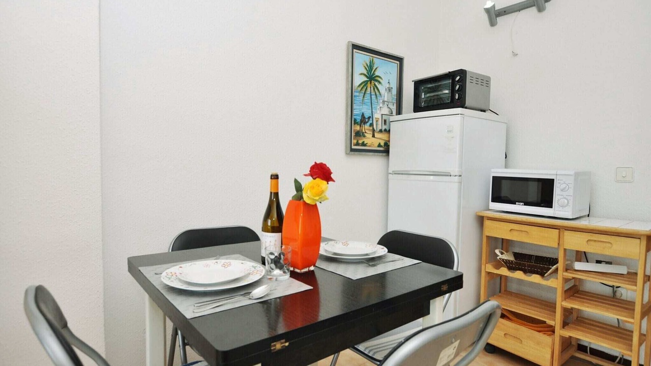 Photo of Livingroom in Roses Town Center