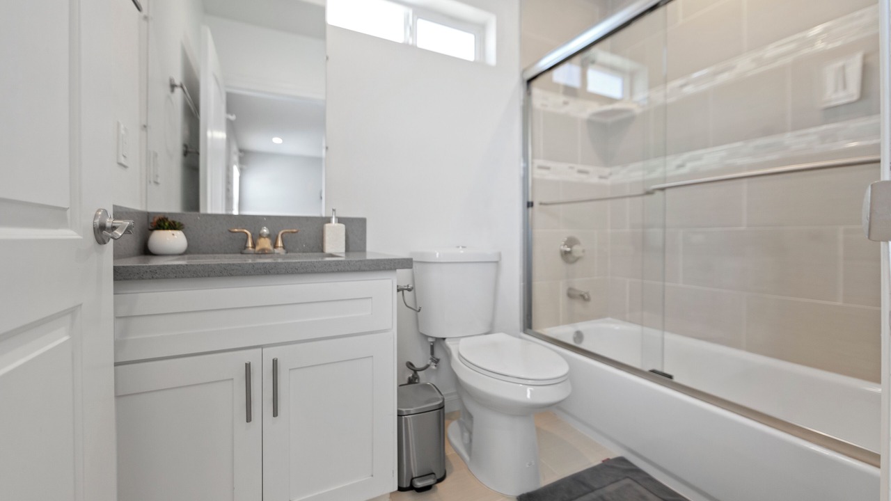 Photo of Bathroom in View Park-Windsor Hills