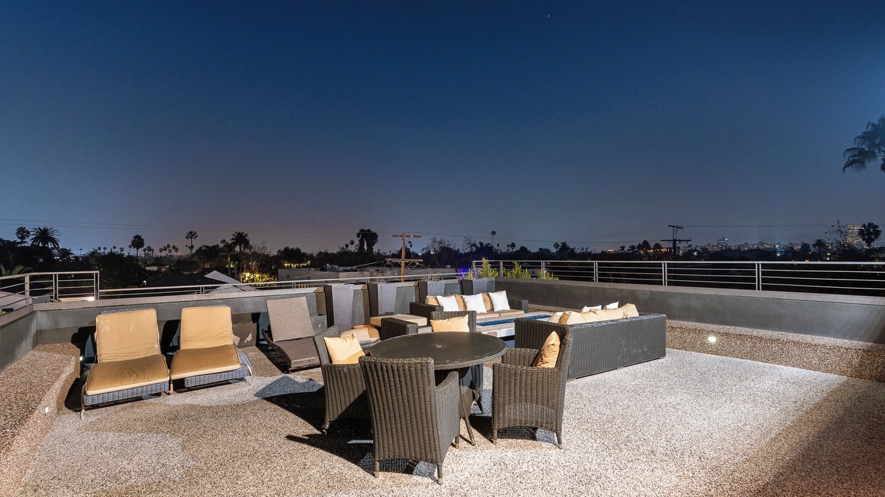 Photo of Outdoor in Melrose