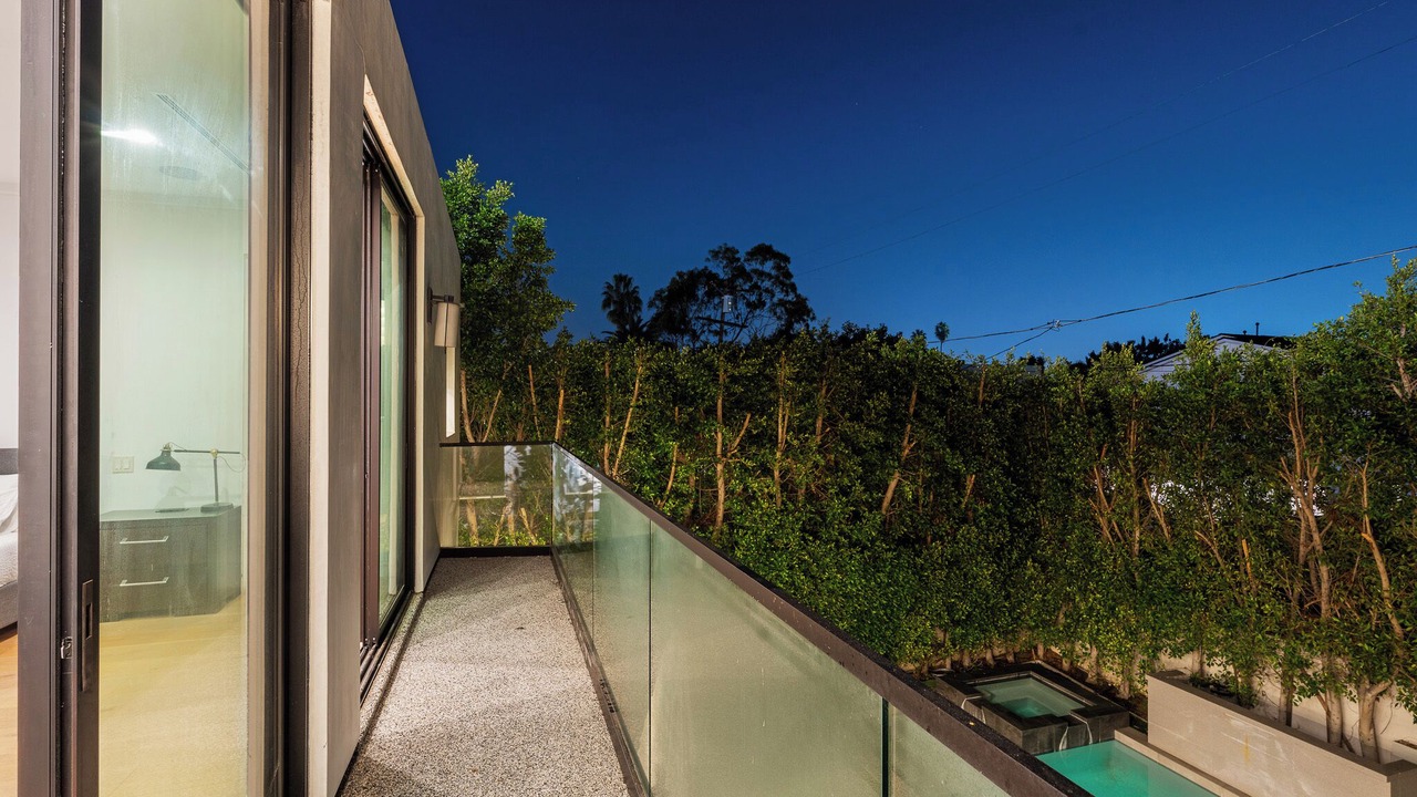 Photo of Outdoor in Melrose