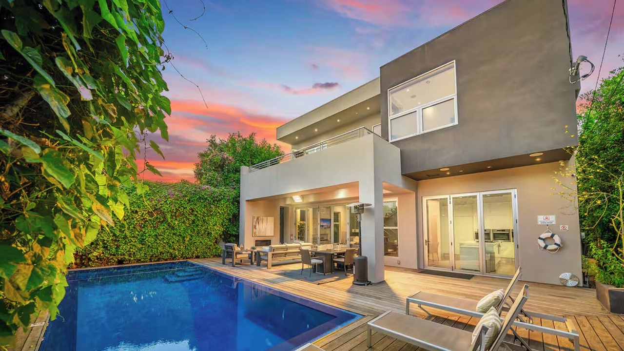 Photo of Outdoor in Beverly Grove