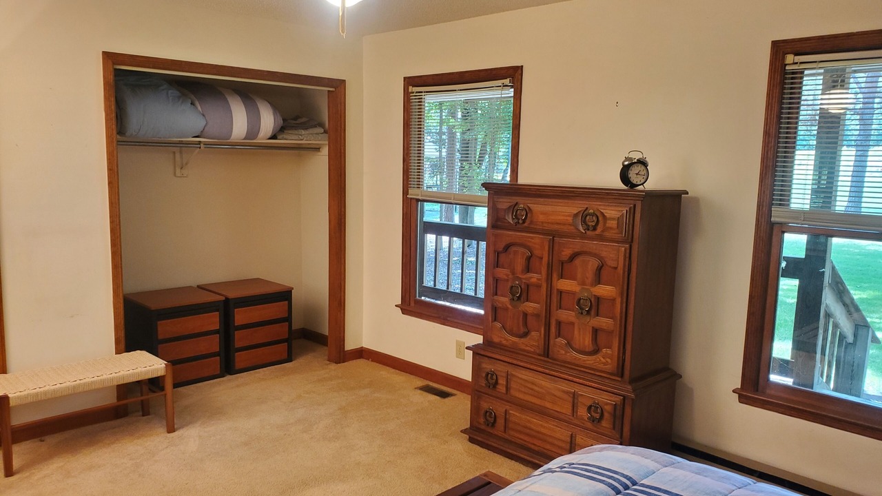 Photo of Bedroom in Manson