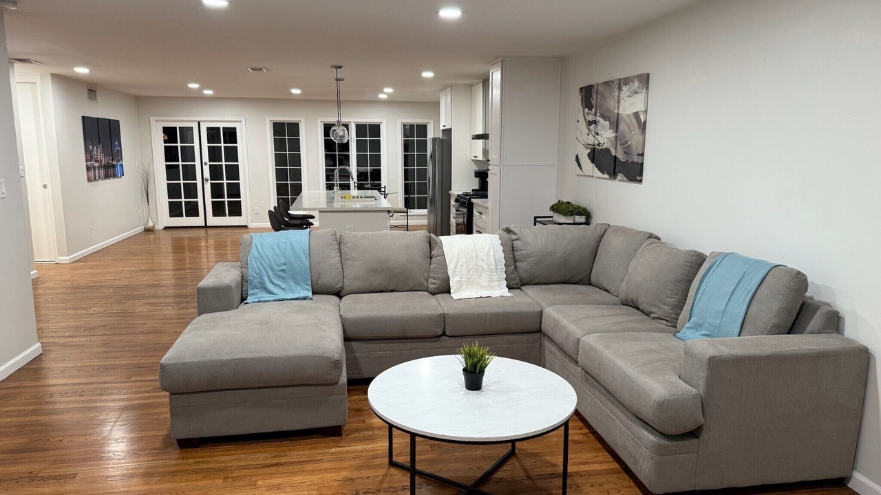 Photo of Livingroom in Grantville