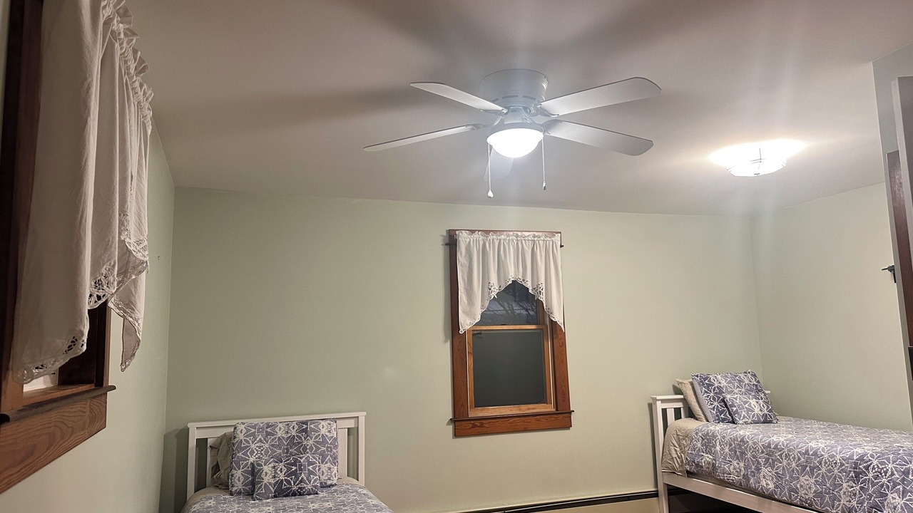 Photo of Bedroom in Town of Porter