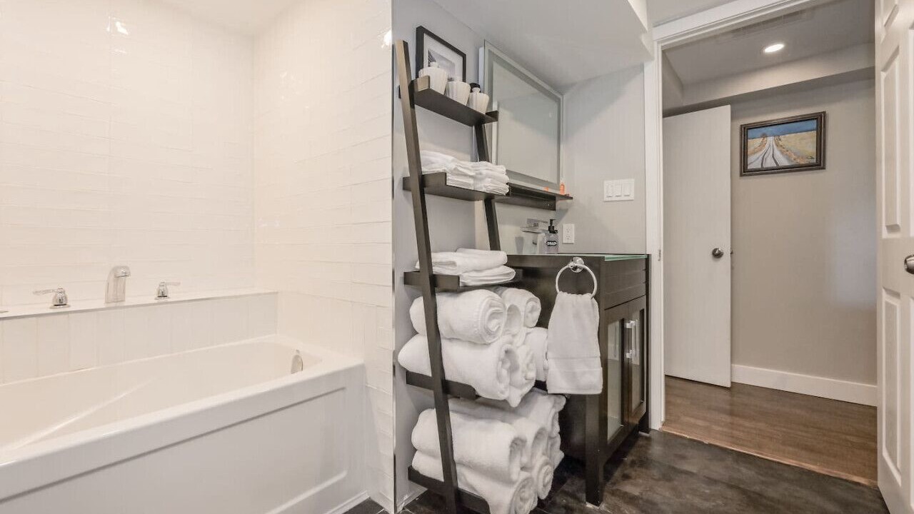 Photo of Bathroom in Elora