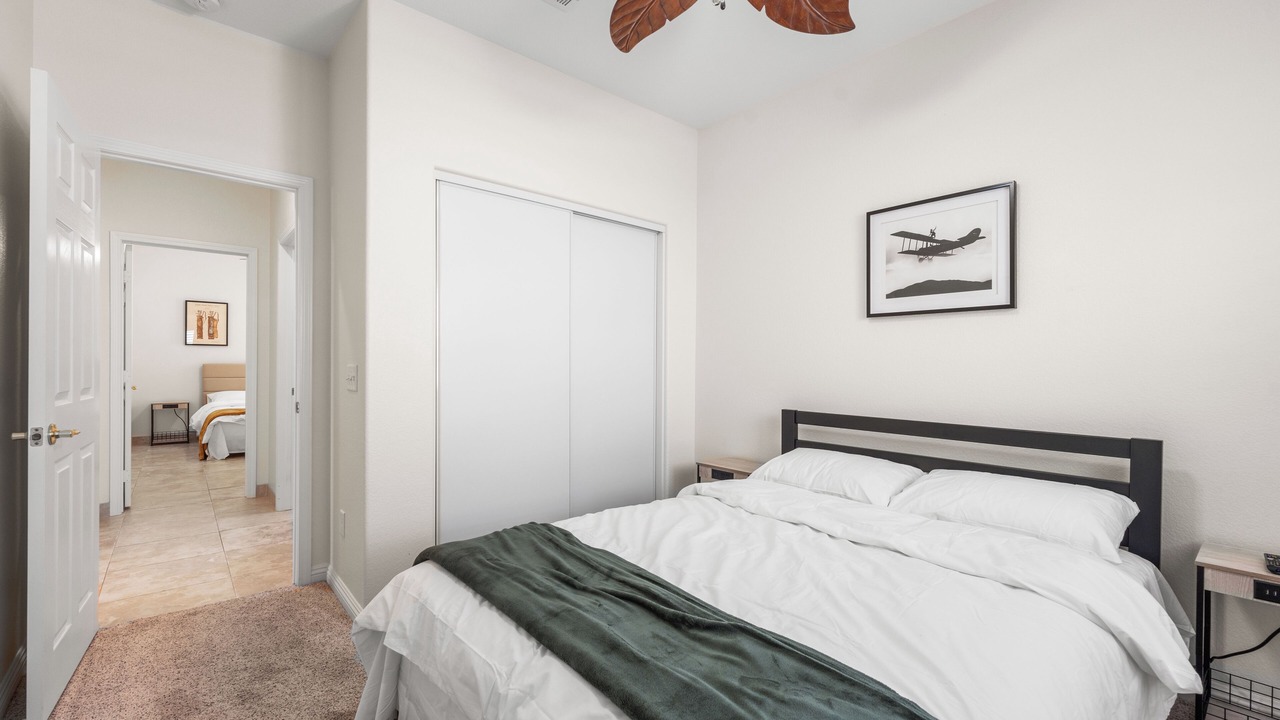 Photo of Bedroom in Palmdale