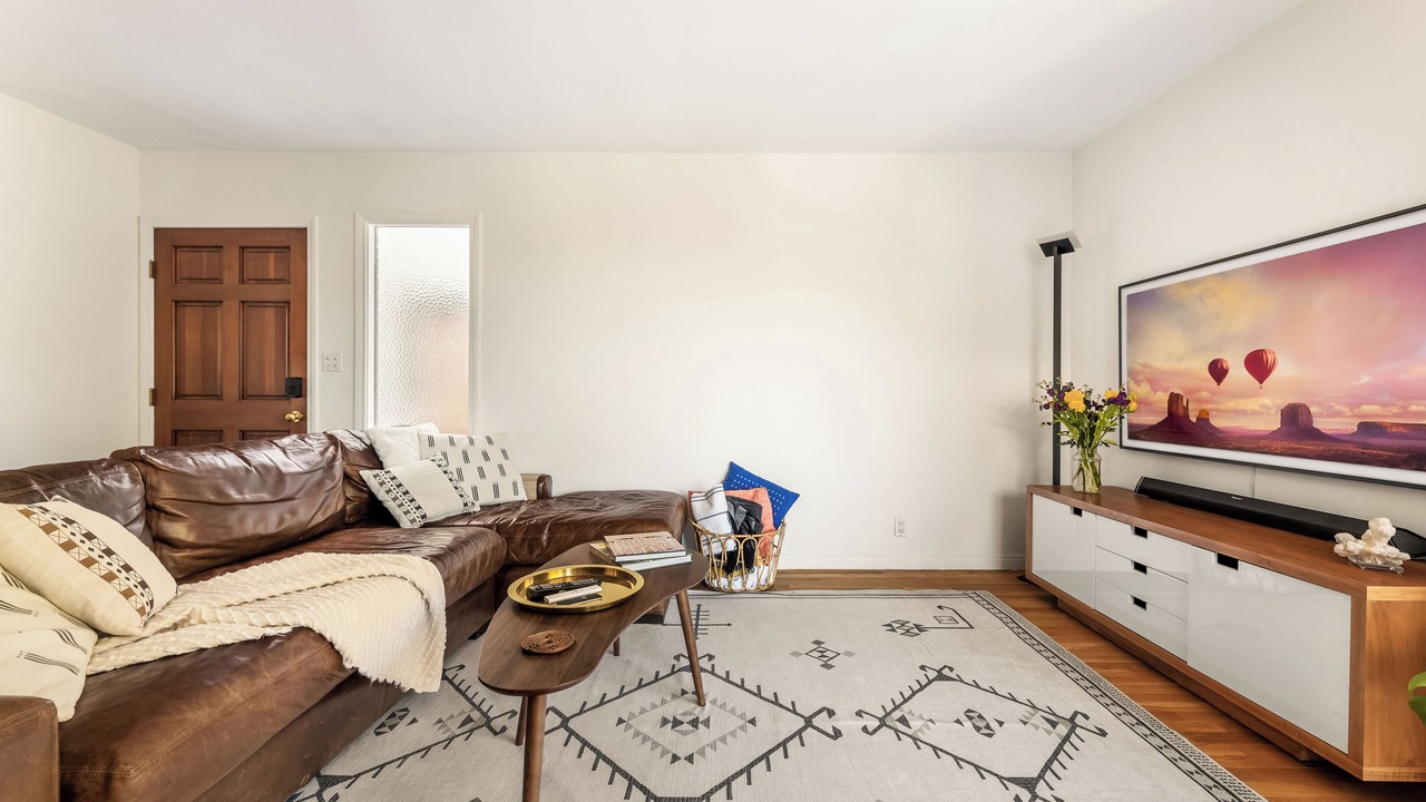 Photo of Livingroom in Hollywood Hills