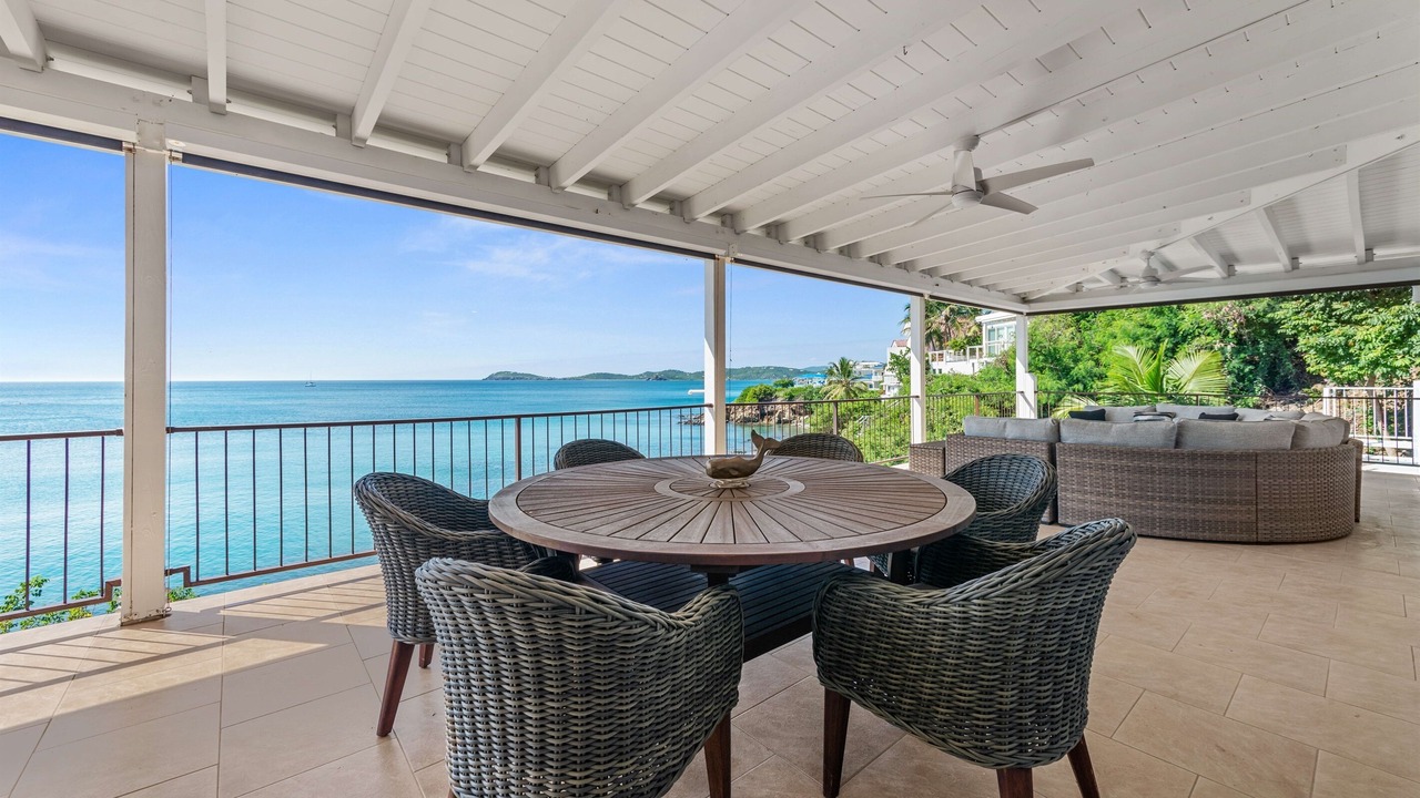 Photo of Outdoor in Estate Frenchman Bay