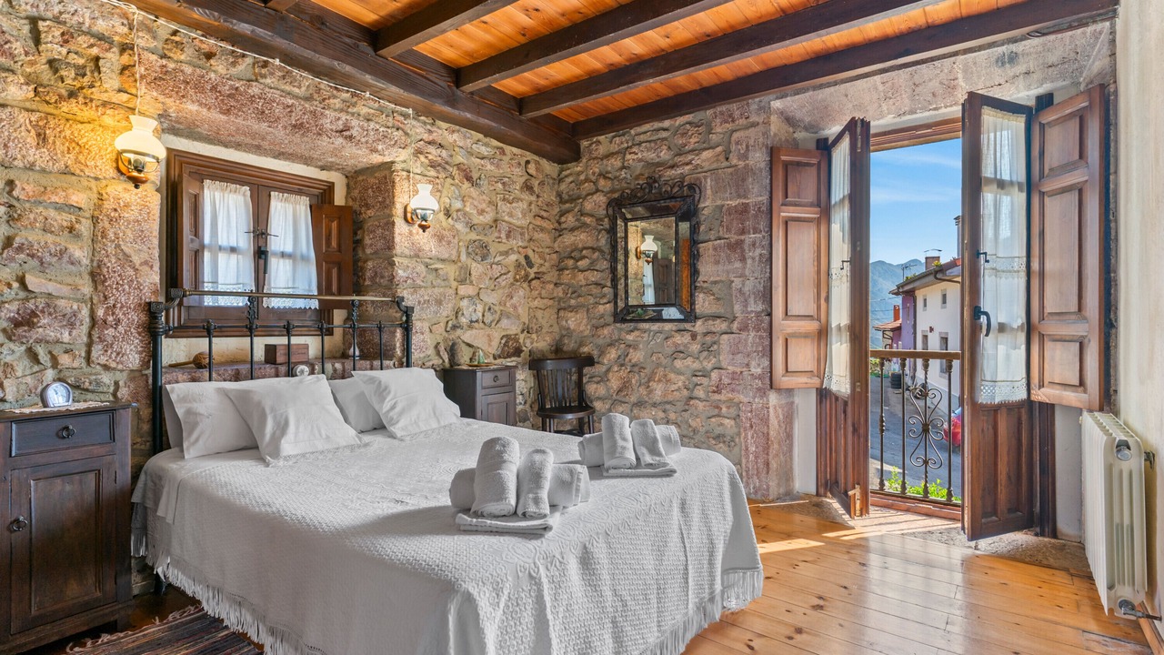Photo of Bedroom in Penamellera Alta