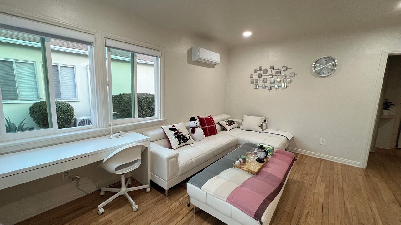 Photo of Livingroom in Alhambra