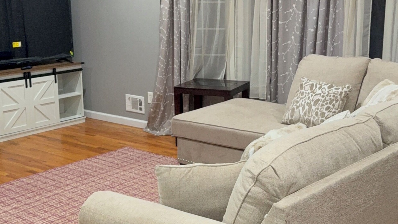 Photo of Livingroom in North Brunswick