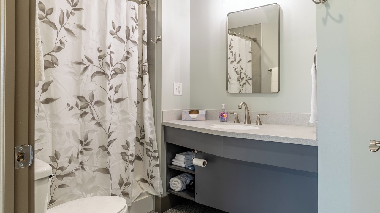 Photo of Bathroom in Burdett