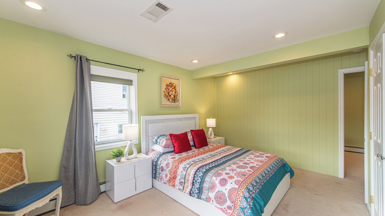Photo of Bedroom in Lake Hopatcong