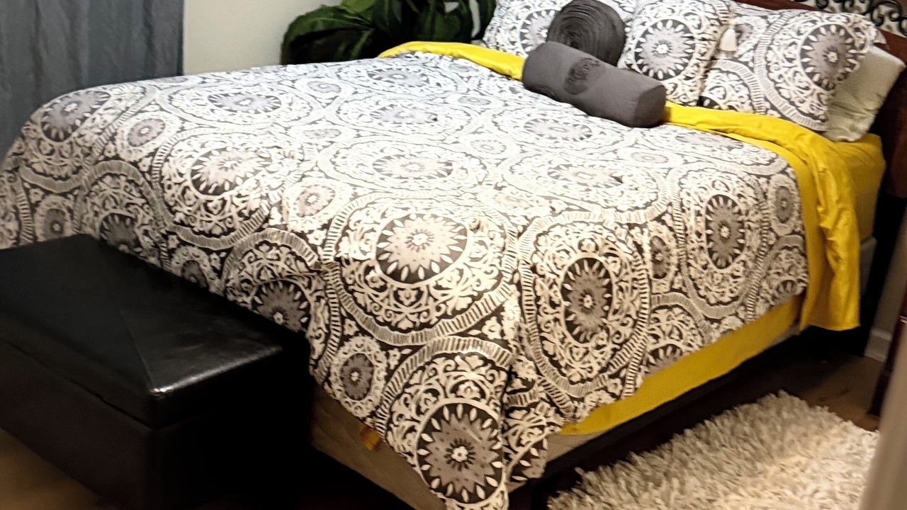 Photo of Bedroom in Stone County