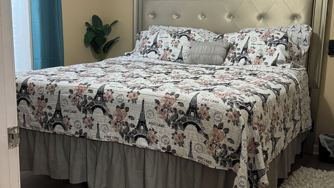 Photo of Bedroom in Stone County