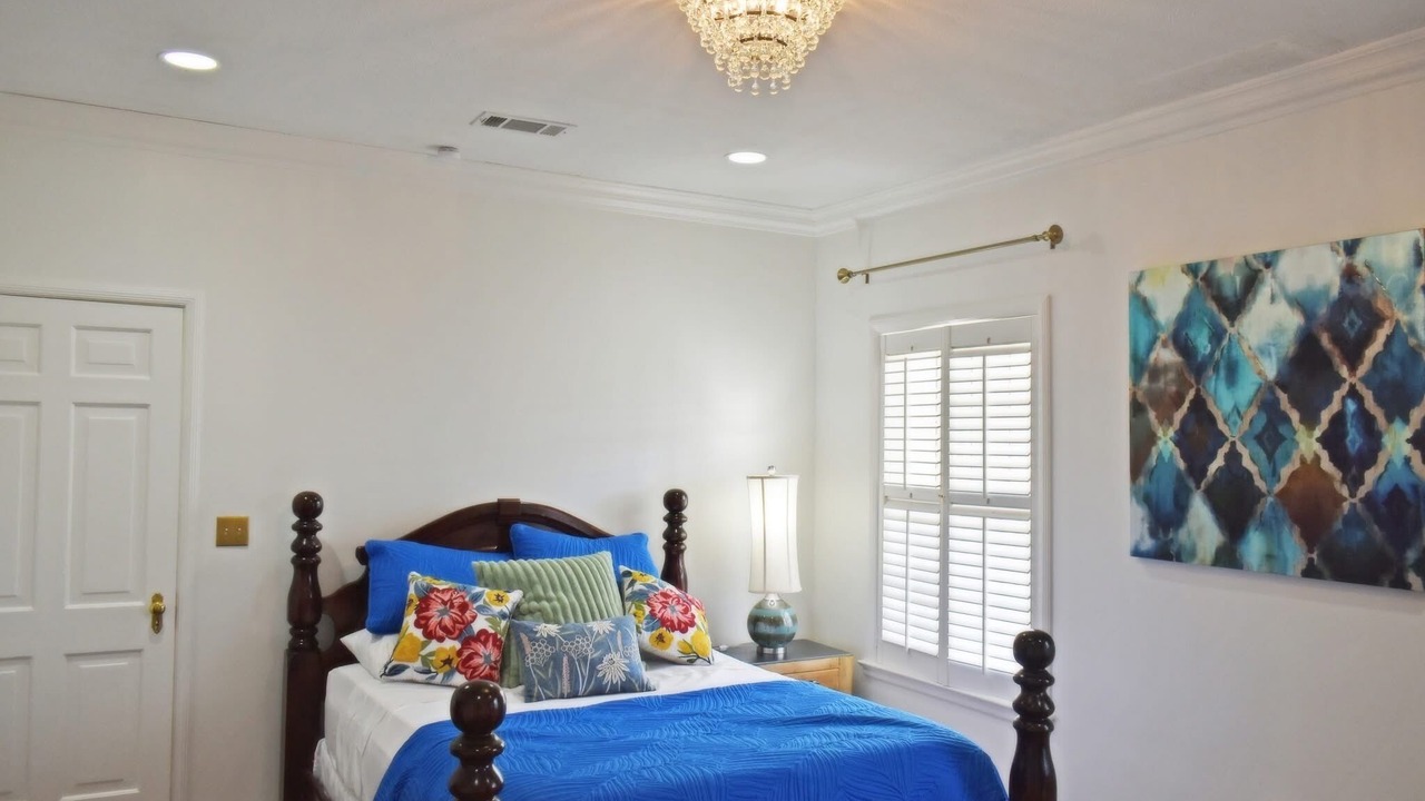 Photo of Bedroom in Forest