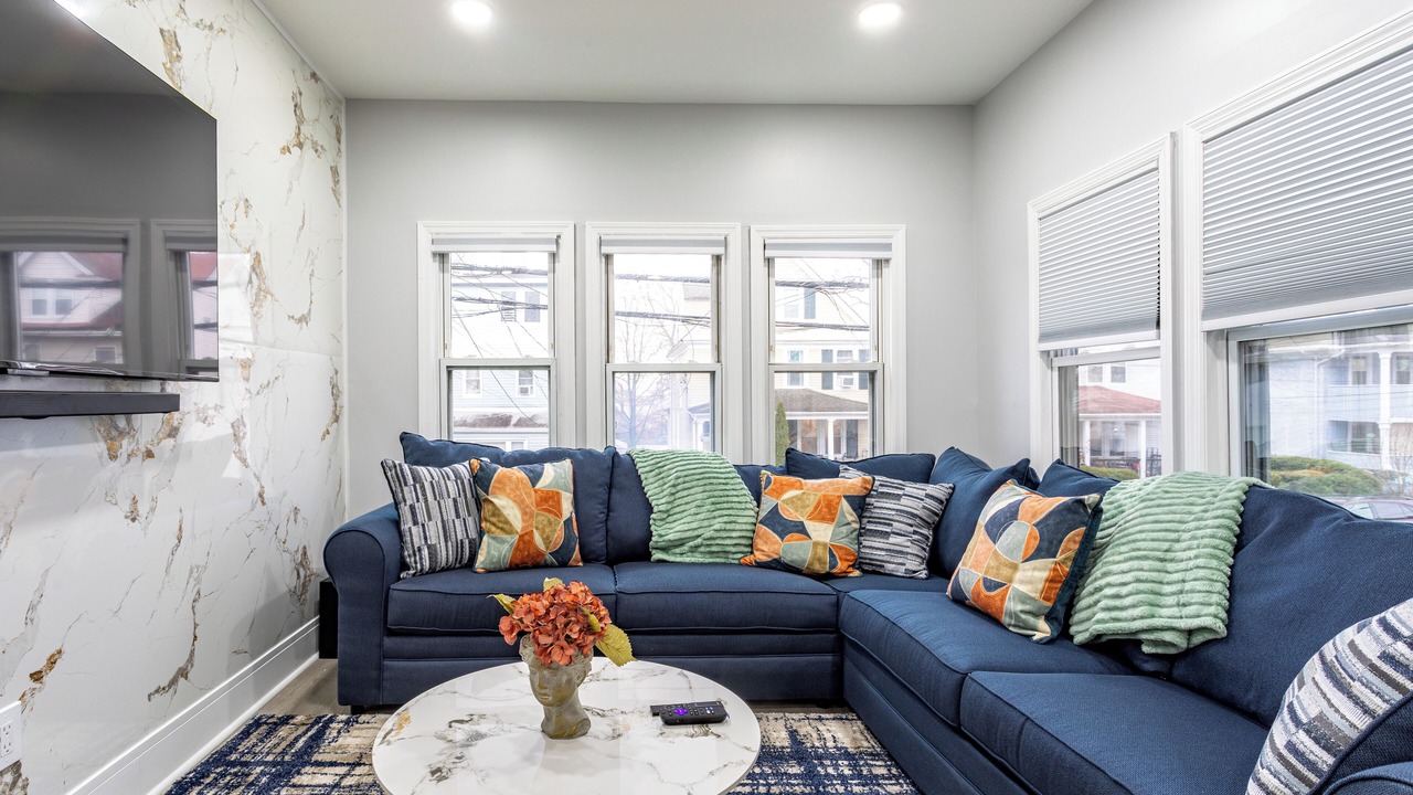 Photo of Livingroom in New Rochelle