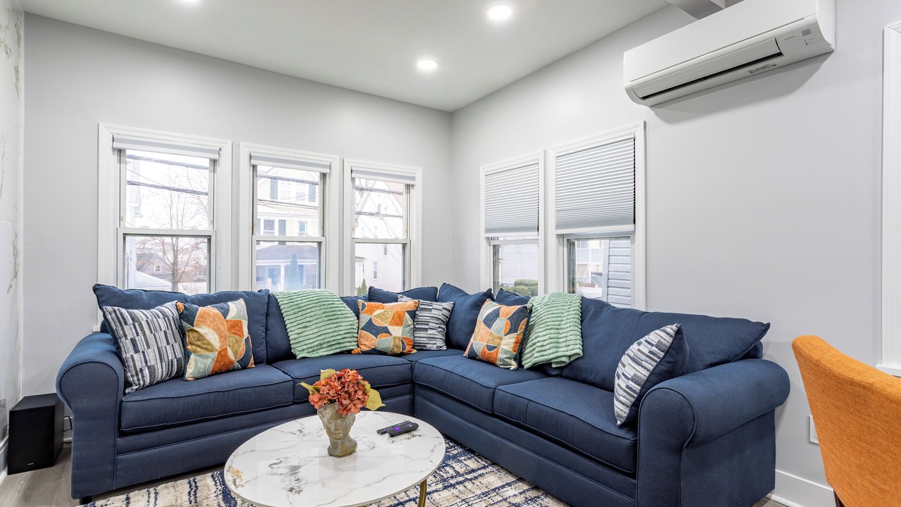 Photo of Livingroom in New Rochelle